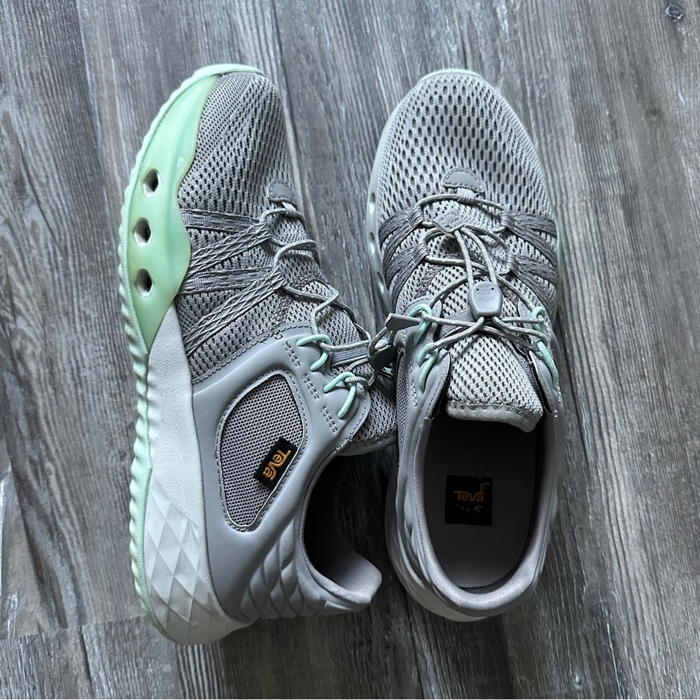 Teva Terra Float Churn Shoes Size 8.5 - image 1